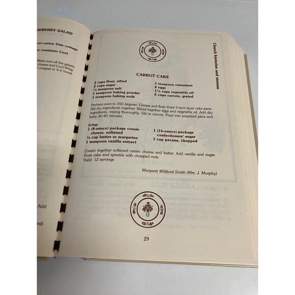 Pass the Plate Cookbook 1981 Christ Episcopal Church New Bern NC Spiral - Picture 9 of 9